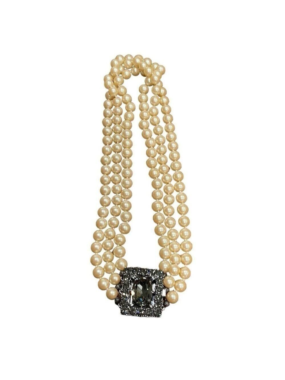 Vintage Triple Strand Pearl and Rhinestone Brooch‎ Necklace